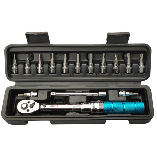 Preset click torque wrench set with sockets