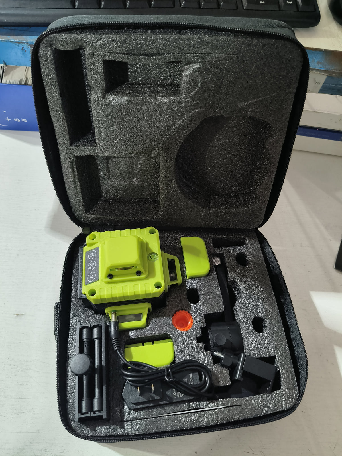 3D 12-line green laser level - view 3