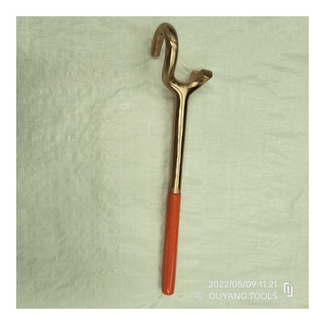 Johnkeans JK-TW-2101 – Non Spark Valve Wheel Key(Wrench) – Big Size