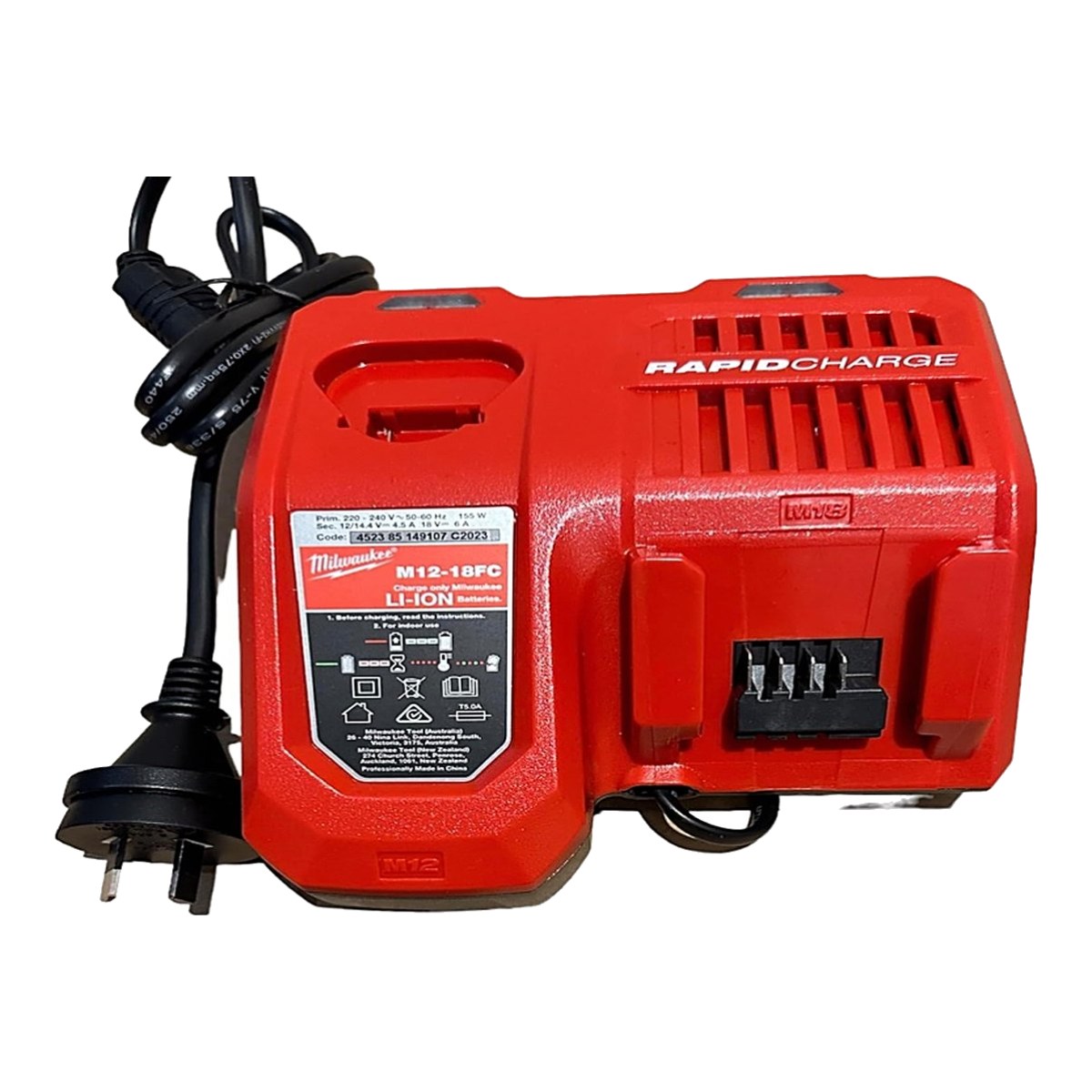 Milwaukee M18 FUEL Blower, Impact Wrench & Multi Charger Kit