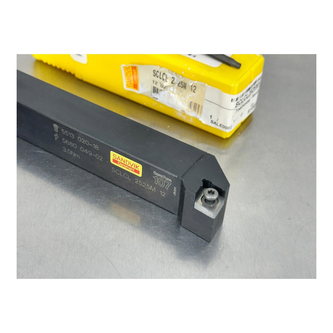 Sandvik CCET – Insert – Toolholder