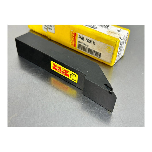 Sandvik VBMT – Insert – Toolholder
